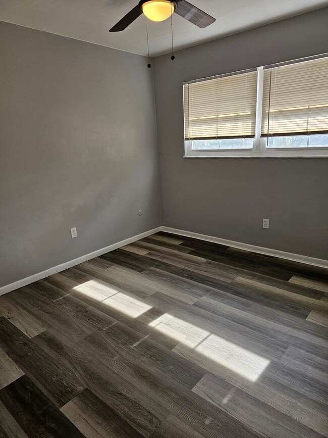 Photo - Sandridge Road Duplex Unit 122 Sandridge