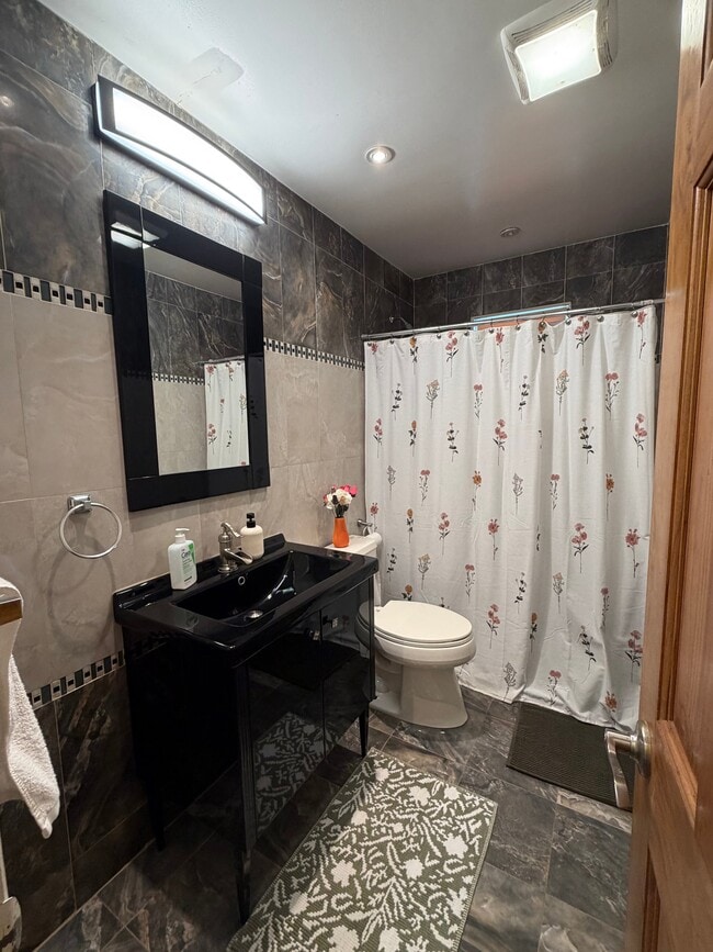 Photo - 356 Elvin St Unit 1