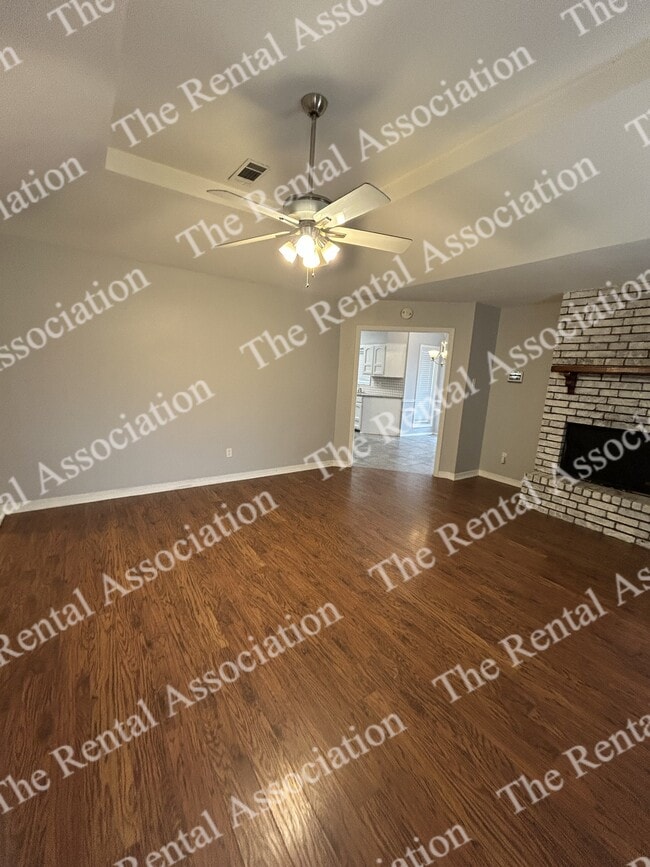 Photo - 103 Liner Dr