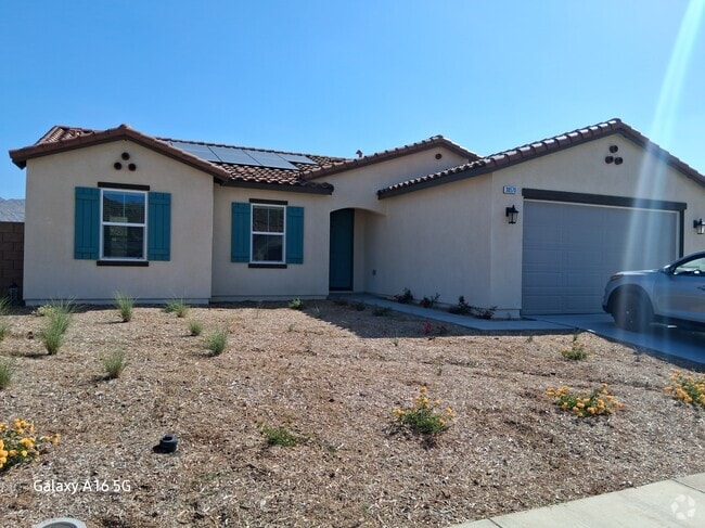 Building Photo - 30570 Greenfield Dr Rental