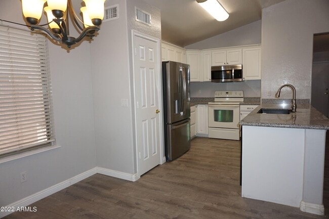 Photo - 2046 N Parish Ln