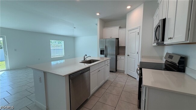 2901 NW 18th Pl