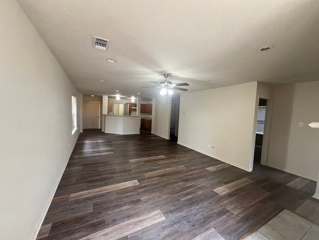 Photo - 19530 Sandy Woods Dr