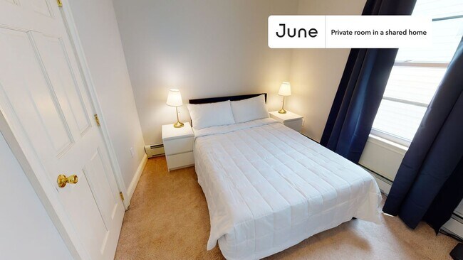 Room in Shared 3 bed/1 bath home in Central Square (Cambridge)