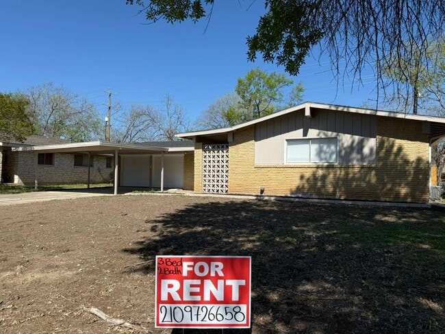 Building Photo - 317 E Lindbergh Blvd