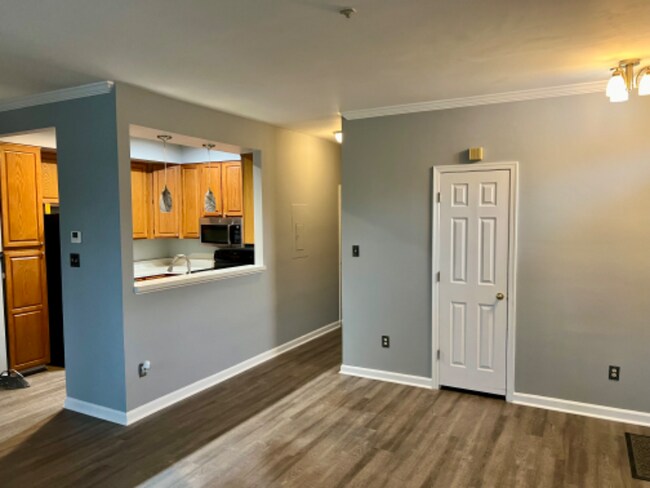 Photo - 7048 Ellingham Cir