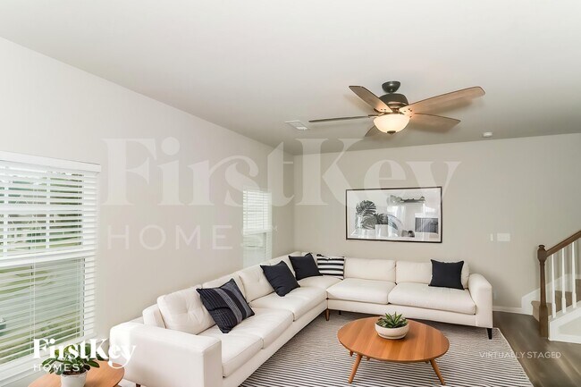 Photo - 325 Stoney Hollow Rd