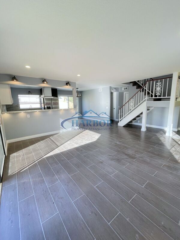 Photo - 22521 Meyler St