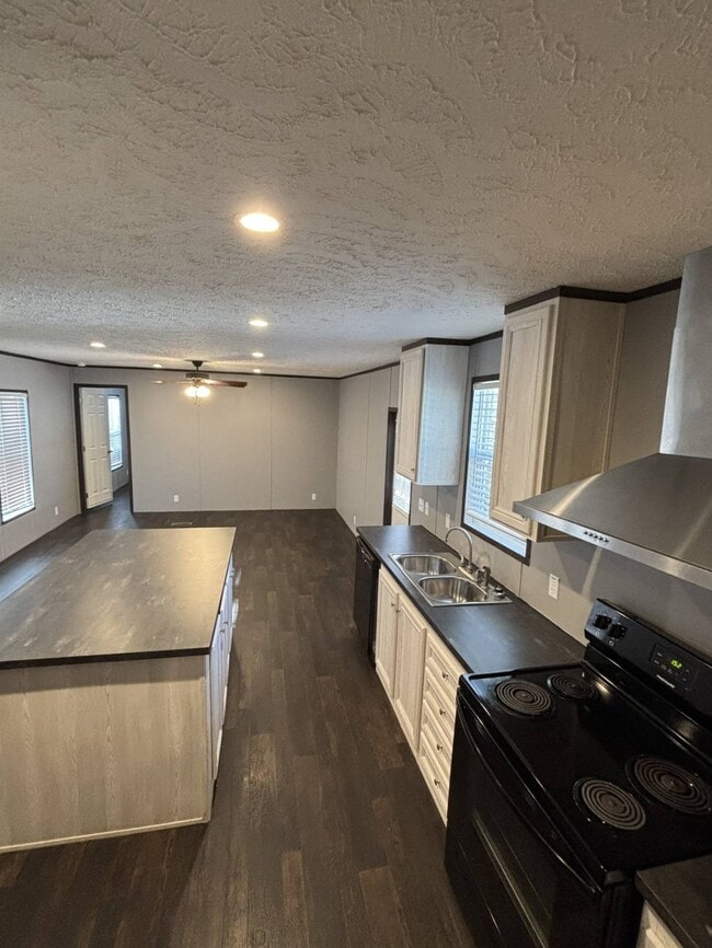 Photo - 3150 Plateau Dr