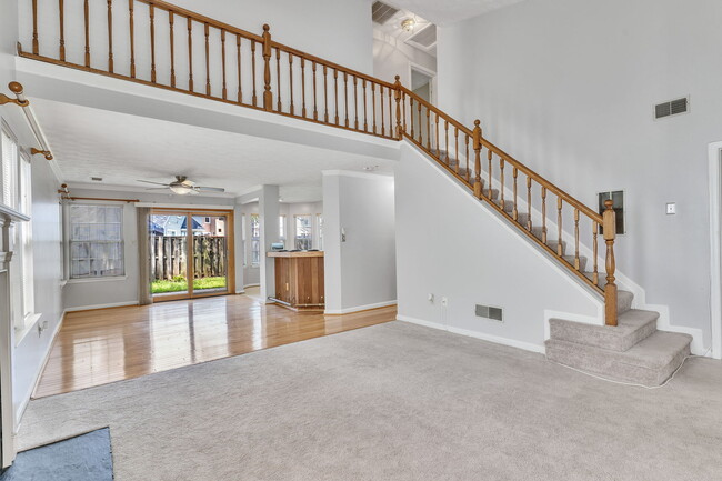 Building Photo - 13920 Lord Fairfax Pl