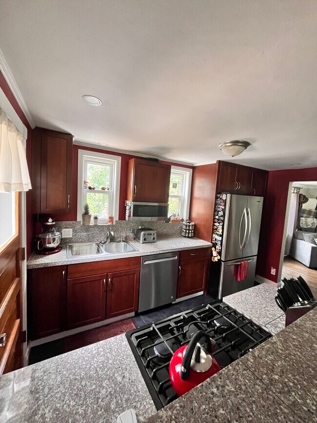 Photo - 1125 Hillsview Terrace