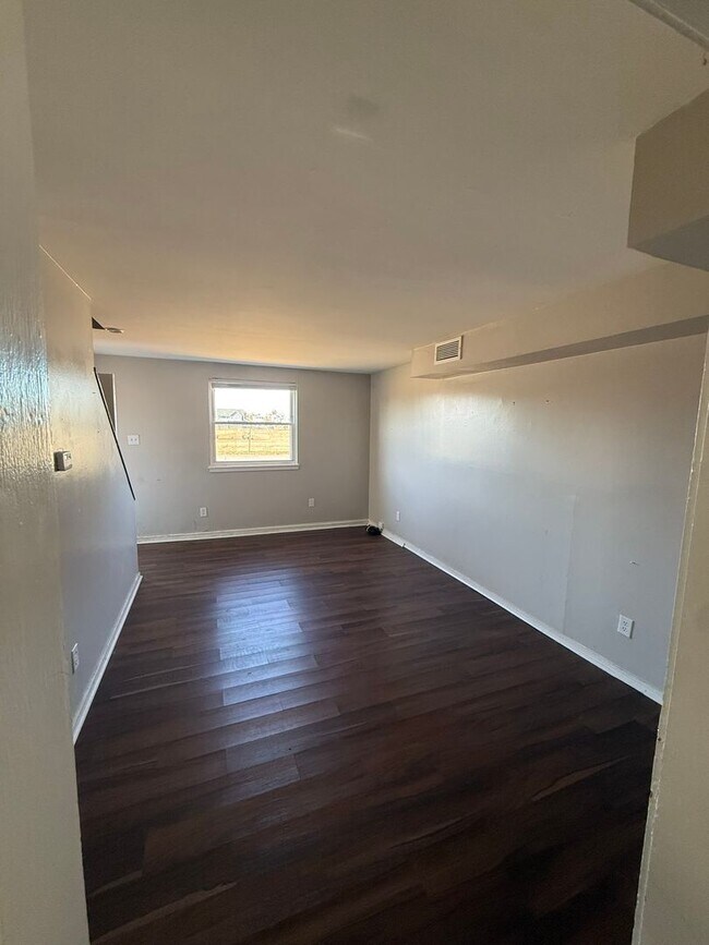 Photo - 1705 Lamb Ave Unit A