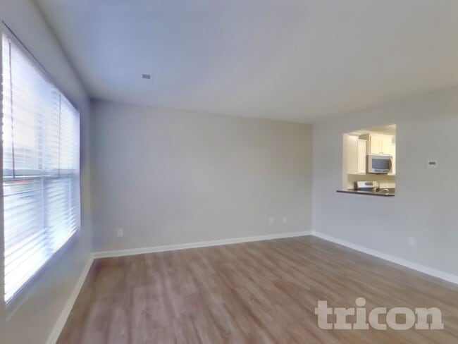 Photo - 1613 Brookgreen Ave