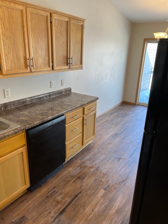 Photo - 540 6th Ave NE