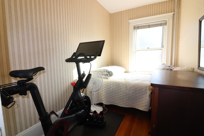 Photo - 551 Brookline Ave Unit 1