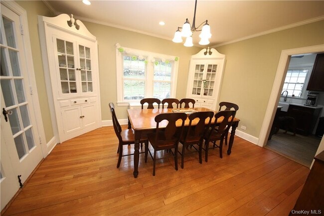 Photo - 15 Beacon Hill Rd House