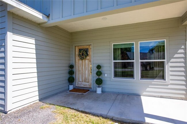 Photo - 991 NW 3rd St