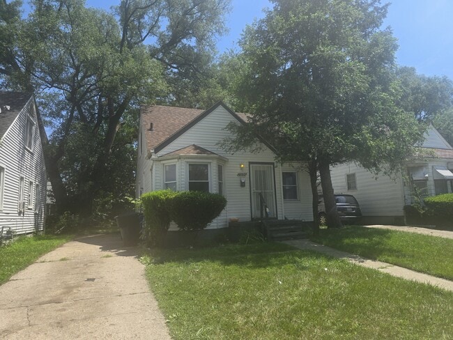 Building Photo - 20196 Gallagher St Rental