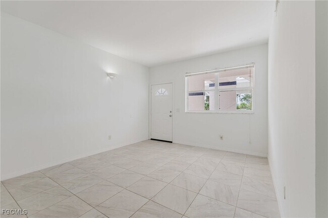 Photo - 5612 Rose Garden Rd Unidad 103