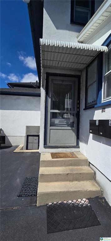 Building Photo - 214 W Main St Unit 1