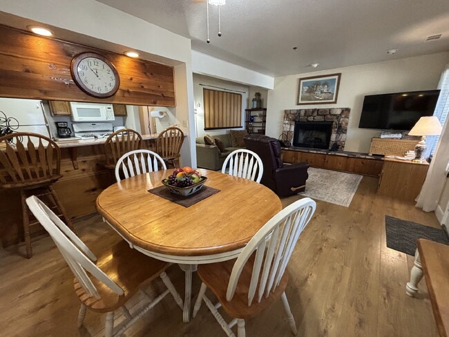 Photo - 759 Boulder Ct