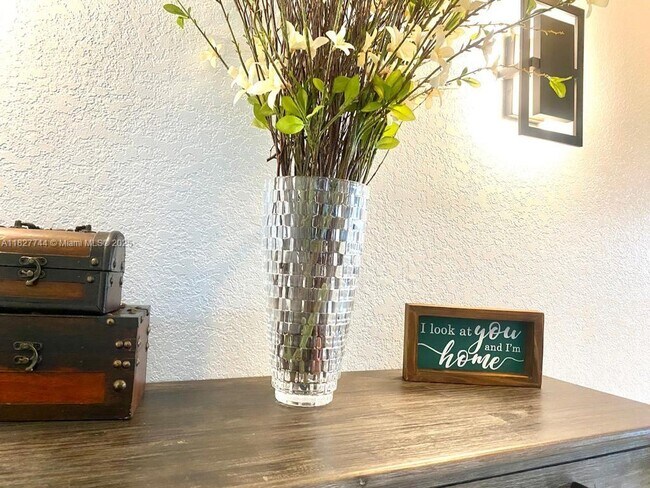 Photo - 2800 N Palm Aire Dr Unit 302