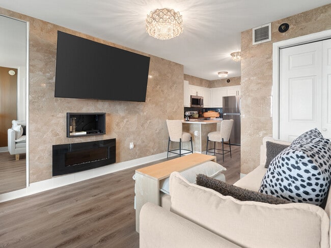 Photo - 2870 Pharr Ct S Northwest