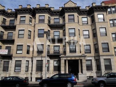 Photo - 2 bedroom in Boston MA 02115