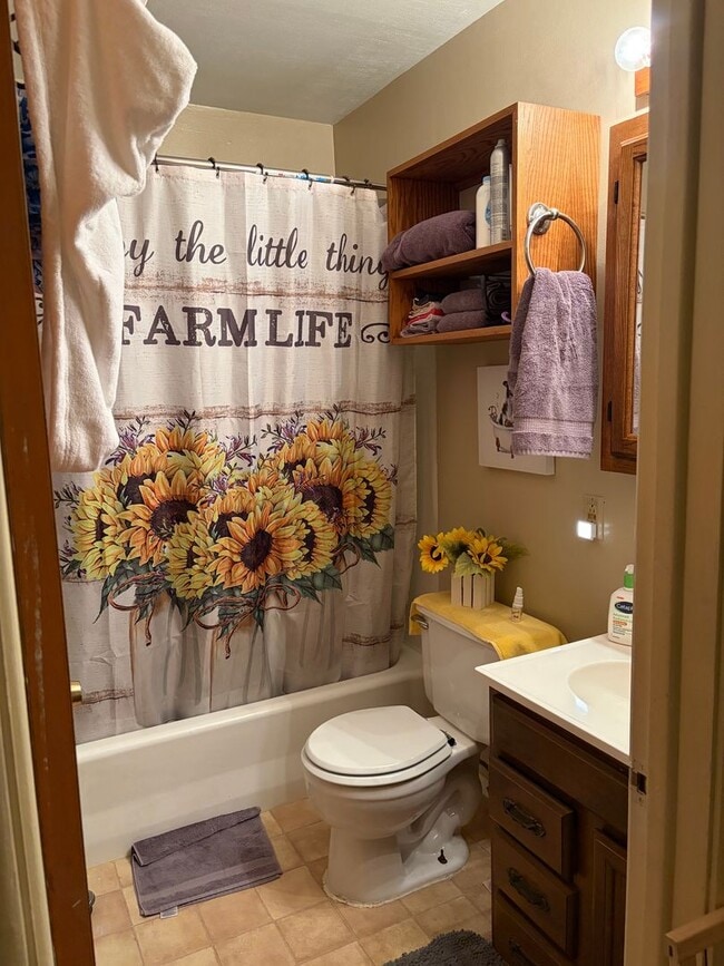 Photo - Charming Two-bedroom house