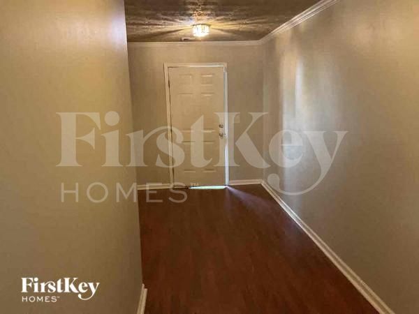 Photo - 736 Shadow Lake Dr