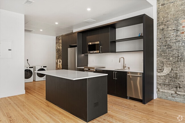 Studio - 688SF - Kitchen