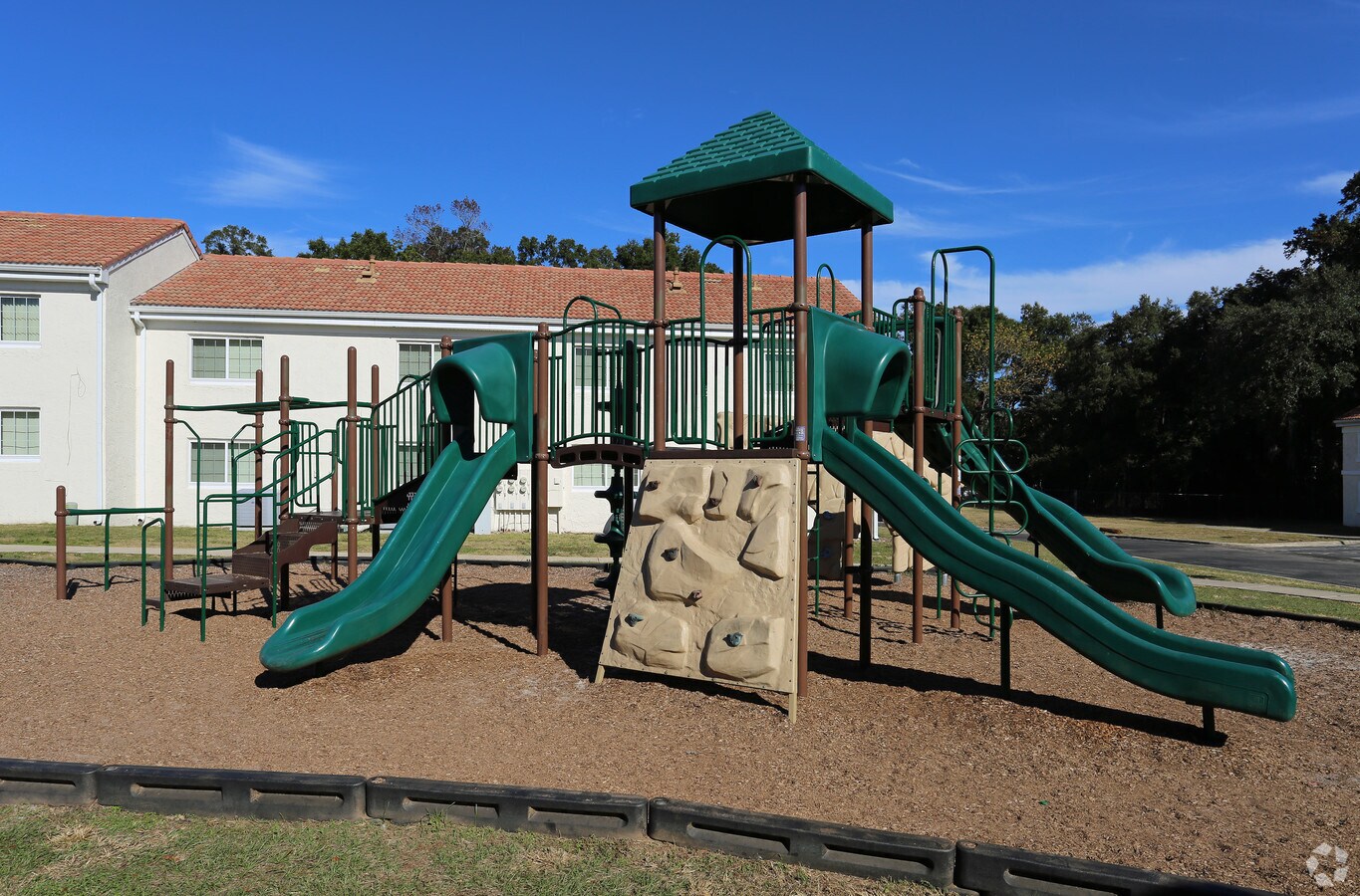 Photo - Sutton Place Apartments