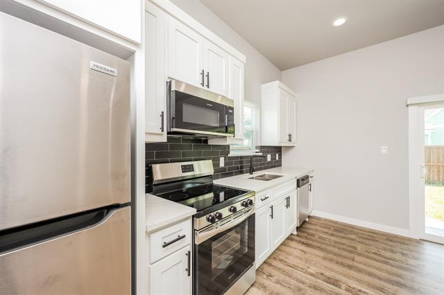 Photo - 2015 Stuart St