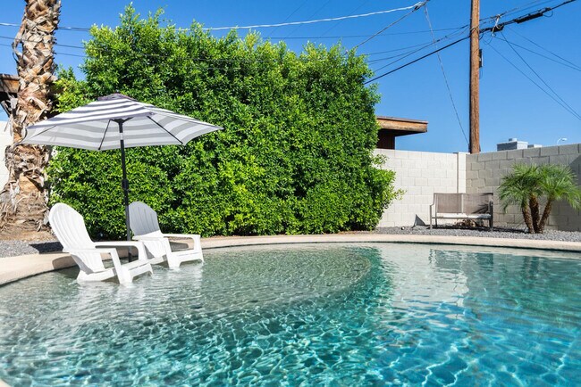 7435 E Granada Rd