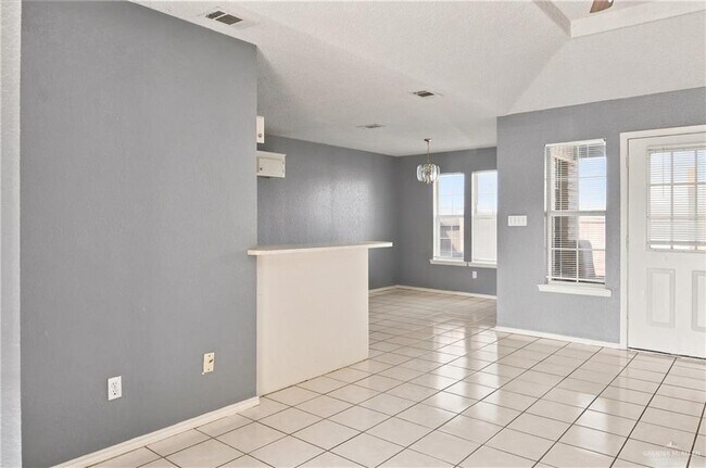 Photo - 10 Lemon Tree Ct