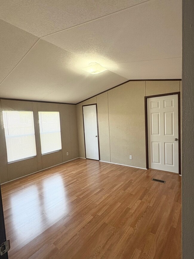 Photo - 123 Arista Dr