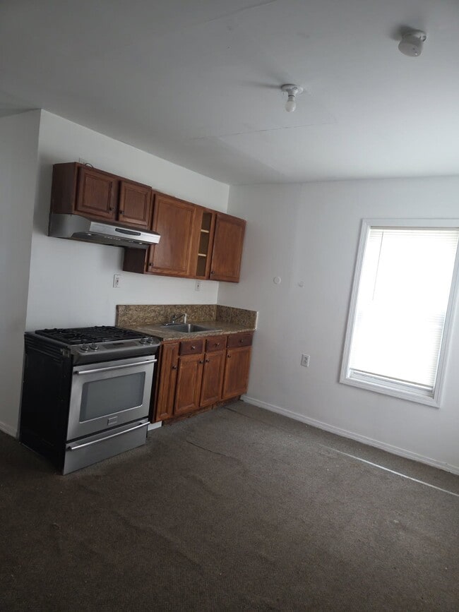 Photo - 60 South St Unit 2