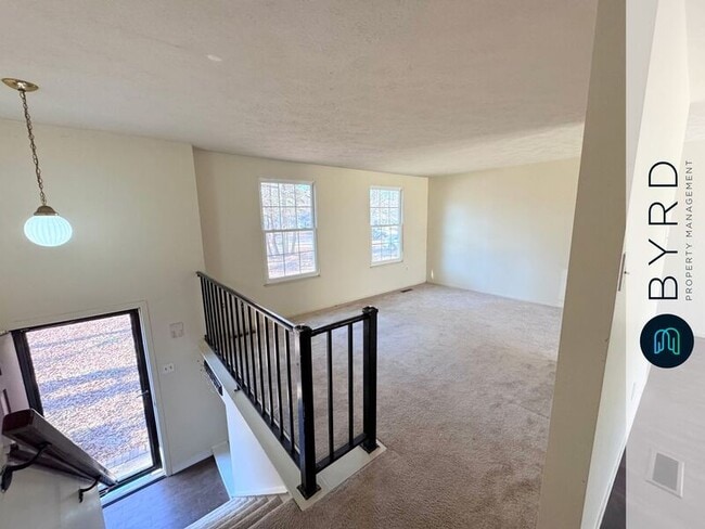 Photo - 2411 Carriage Creek Rd
