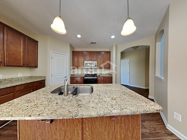 Photo - 1287 Wentworth Dr