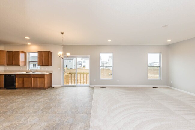 Photo - 963 Speedliner Dr