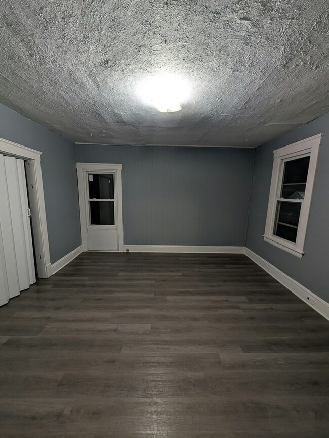 Photo - 1169 E 60th St Apartment Unit 4