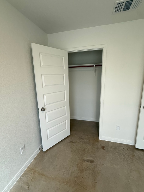Photo - 912 Cherry Laurel Ln