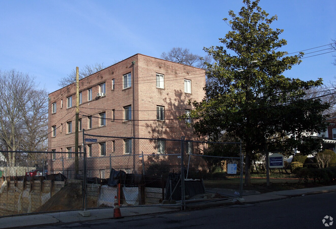 Photo - Maplewood Apartments