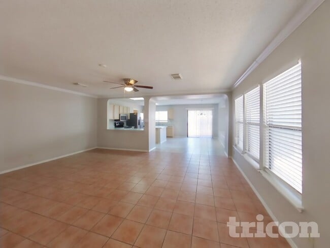 Photo - 7807 Encanto Vis Dr