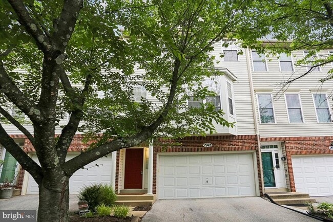 Photo - 2943 St Helen Cir