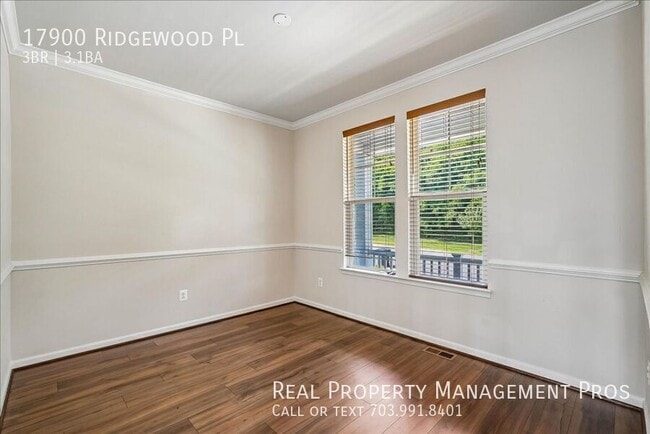 17900 Ridgewood Pl