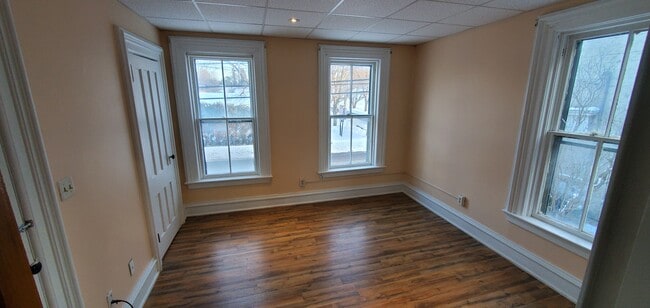 Photo - 166 Main St Unit 2s