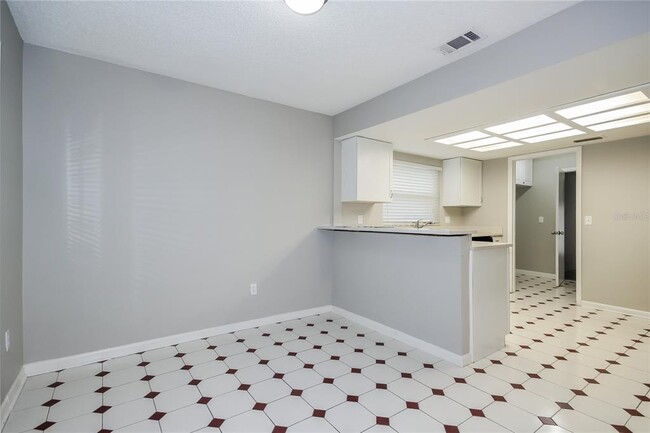 Photo - 2740 Birdland Ct