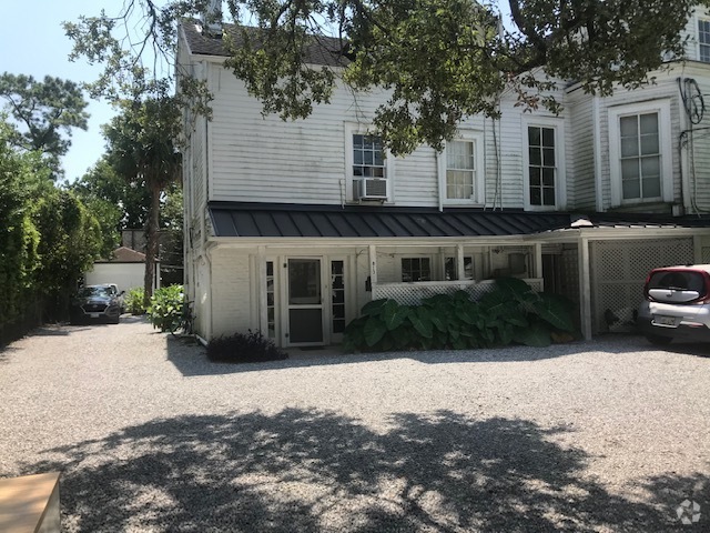 Building Photo - 813 Burdette St Rental