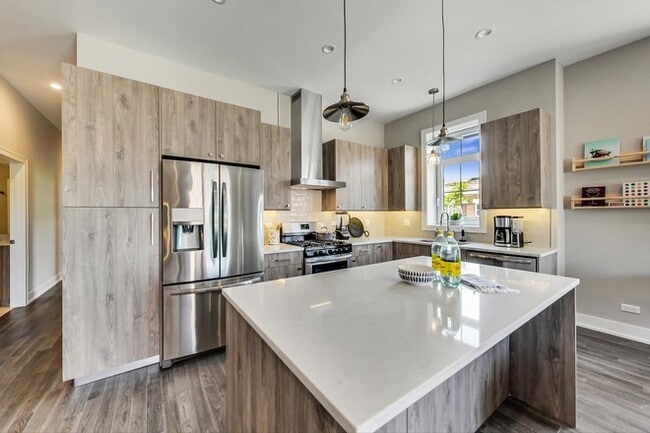 Luxury Student Housing at Leavitt Place